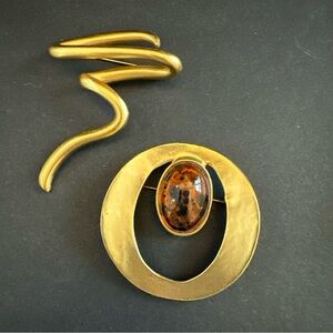 Modernist Brooches Matte Gold Tone Faux Tortoise Abstract